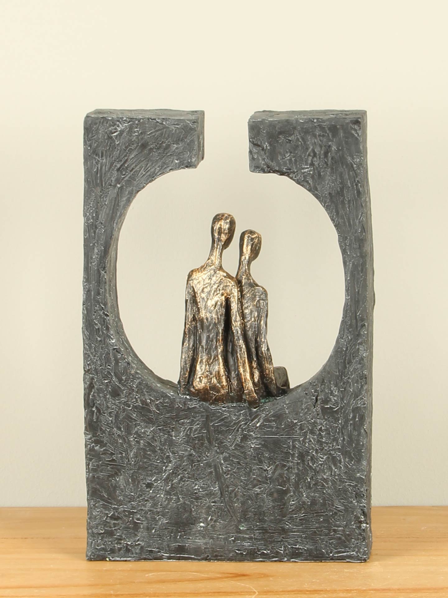 Figur für den Innenbereich - Bronzefarben - Polystone - Gemeinsam träumen - 27x17x8 cm – Bild 3