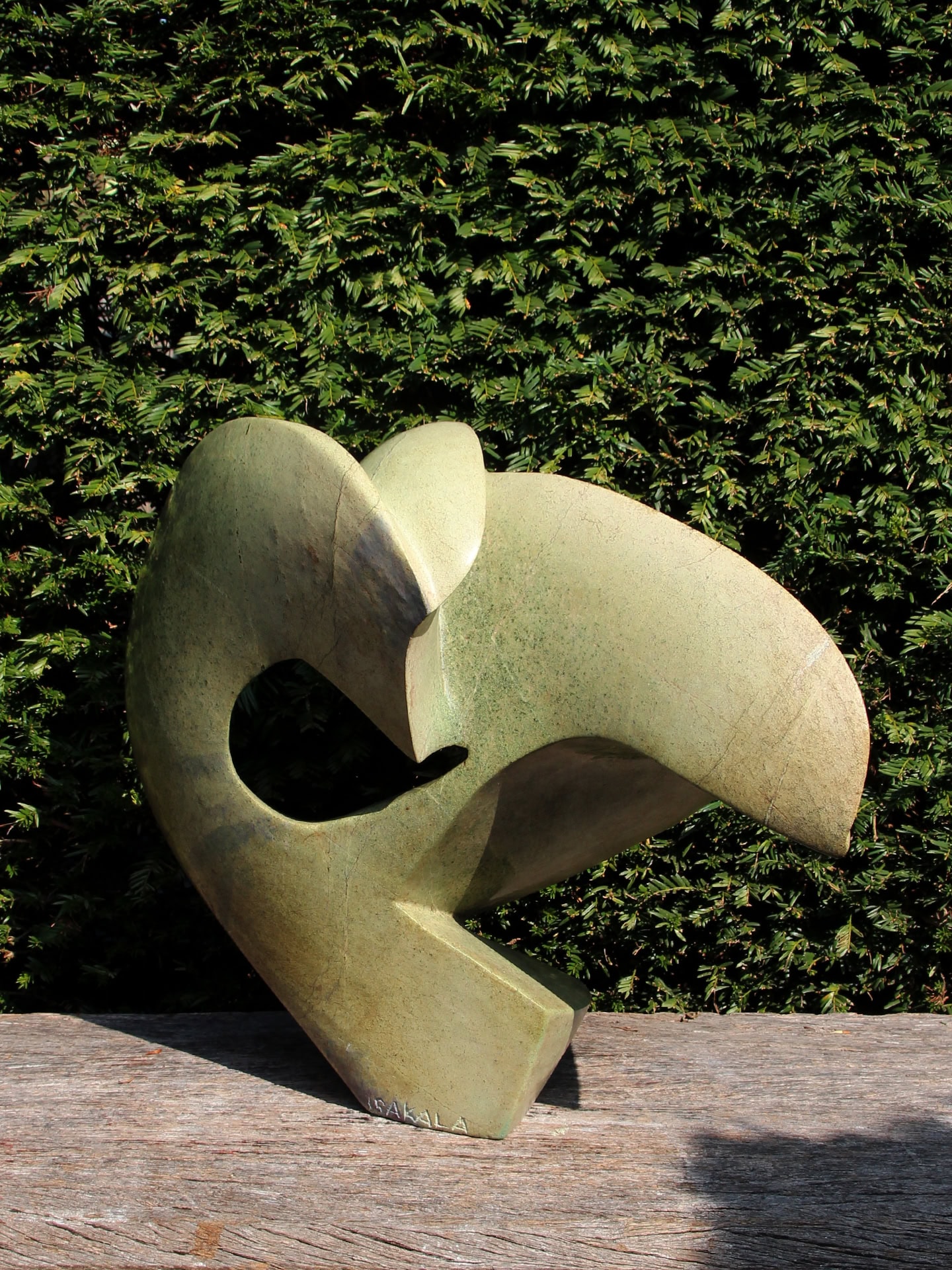 Gartenfigur - Cheetah Jade - Hellgrün - Naturstein - Lilly - 50x56x27 cm – Bild 3