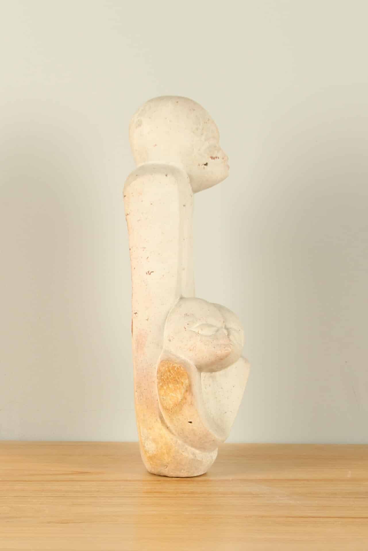 Gartenfigur - Sapolite - Weiß - Naturstein - Eltern mit zwei Kindern Nr. 2 - 33x14x10 cm – Bild 2