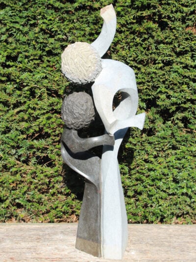 Gartenfigur – Springsteen – Schwarz – Naturstein – Reizendes Paar – 80x24x24 cm