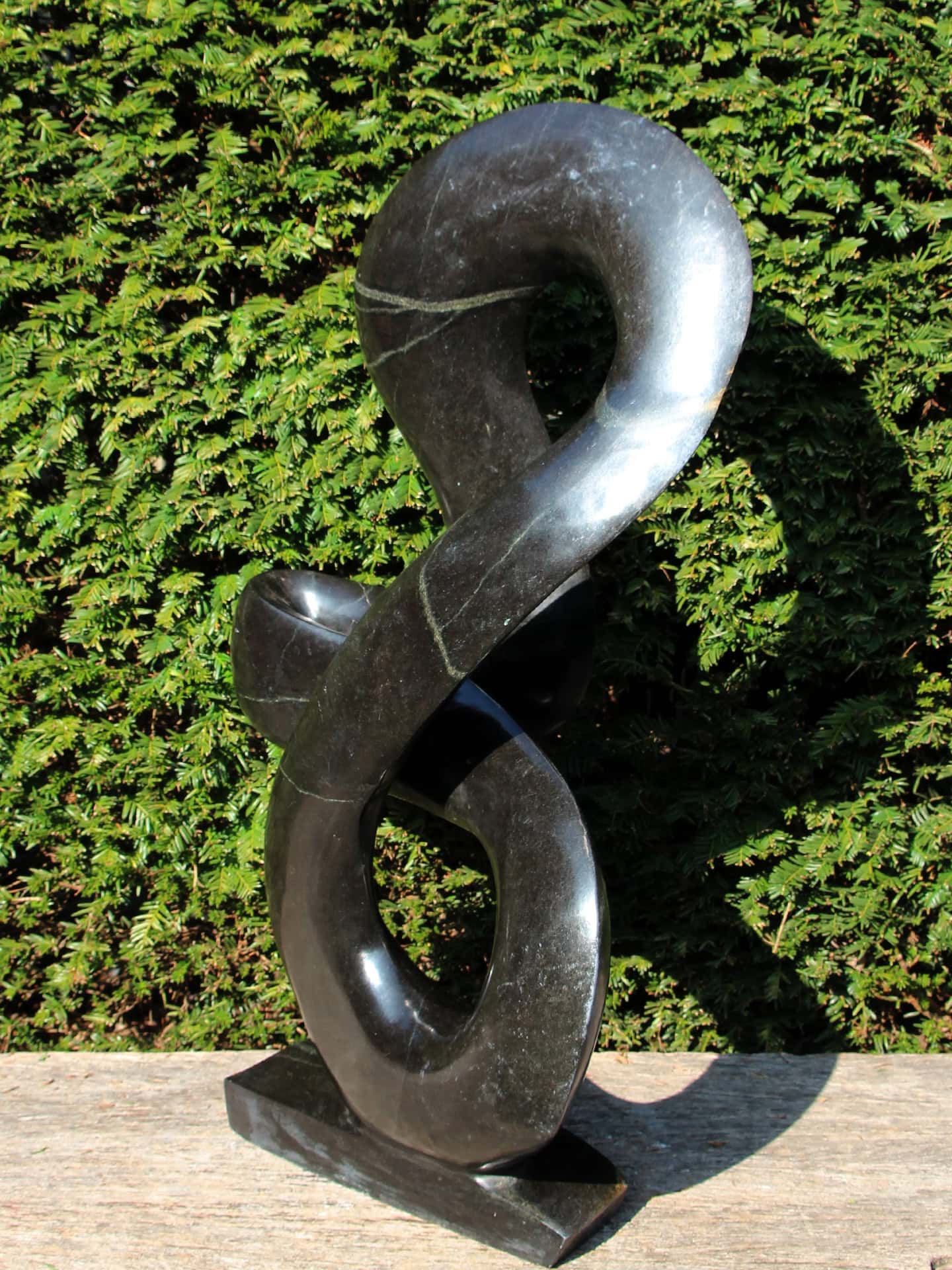 Gartenfigur - Springsteen - Schwarz - Naturstein - Mystical - 77x42x19 cm – Bild 2