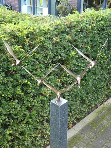 Skulptur für drinnen oder draußen - Bronze - 5 Schwäne - 60x69x28 cm – Bild 2
