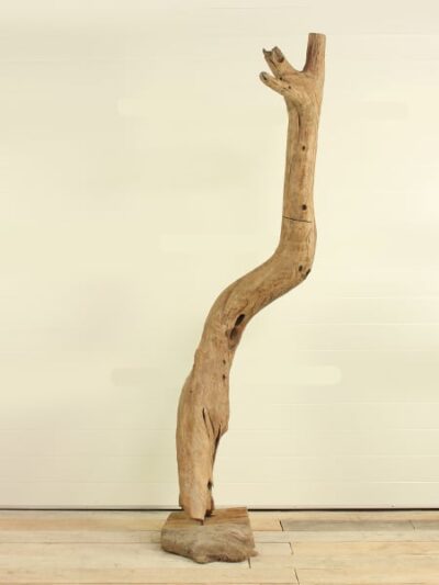 Holzskulptur – Braun – Teakholz – Holzskulptur 35 GJ – 208×54 cm