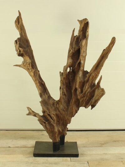 Holzskulptur – Braun – Teakholz – Holzskulptur 8 GJ – 157×114 cm