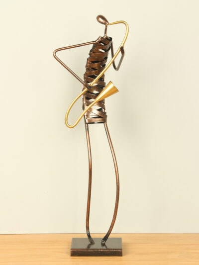 Figur für den Innenbereich – Braun – Metall – Musiker Saxophon – 47x14x10 cm