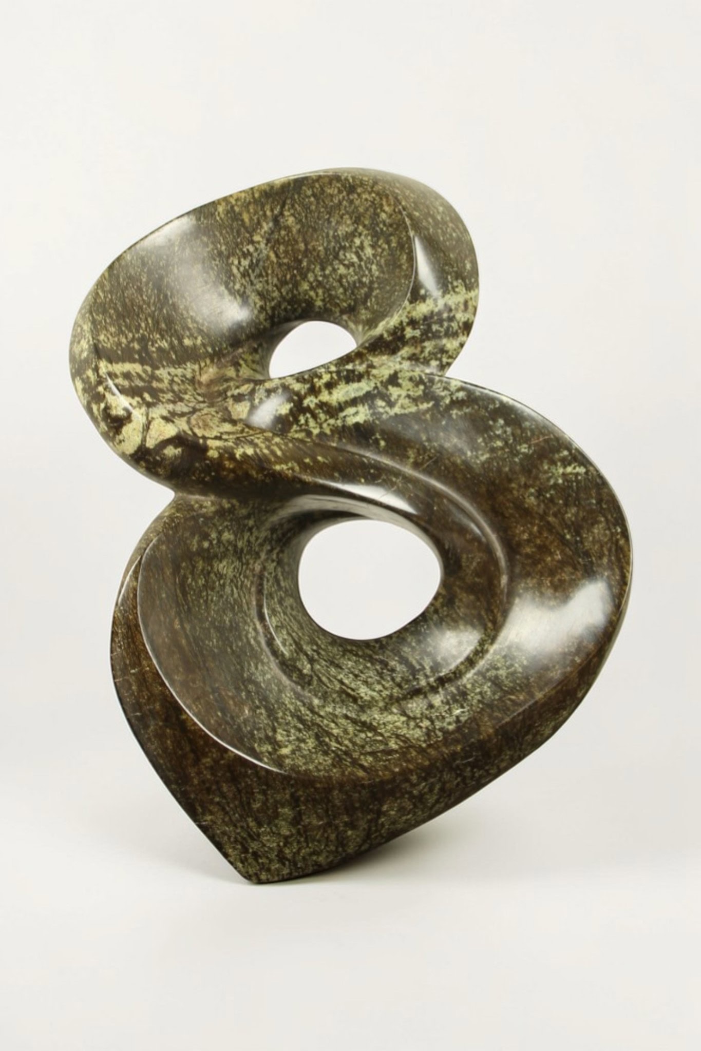 Gartenfigur - Cheetah Jade - Grün - Naturstein - Breeze - 32x25x15 cm