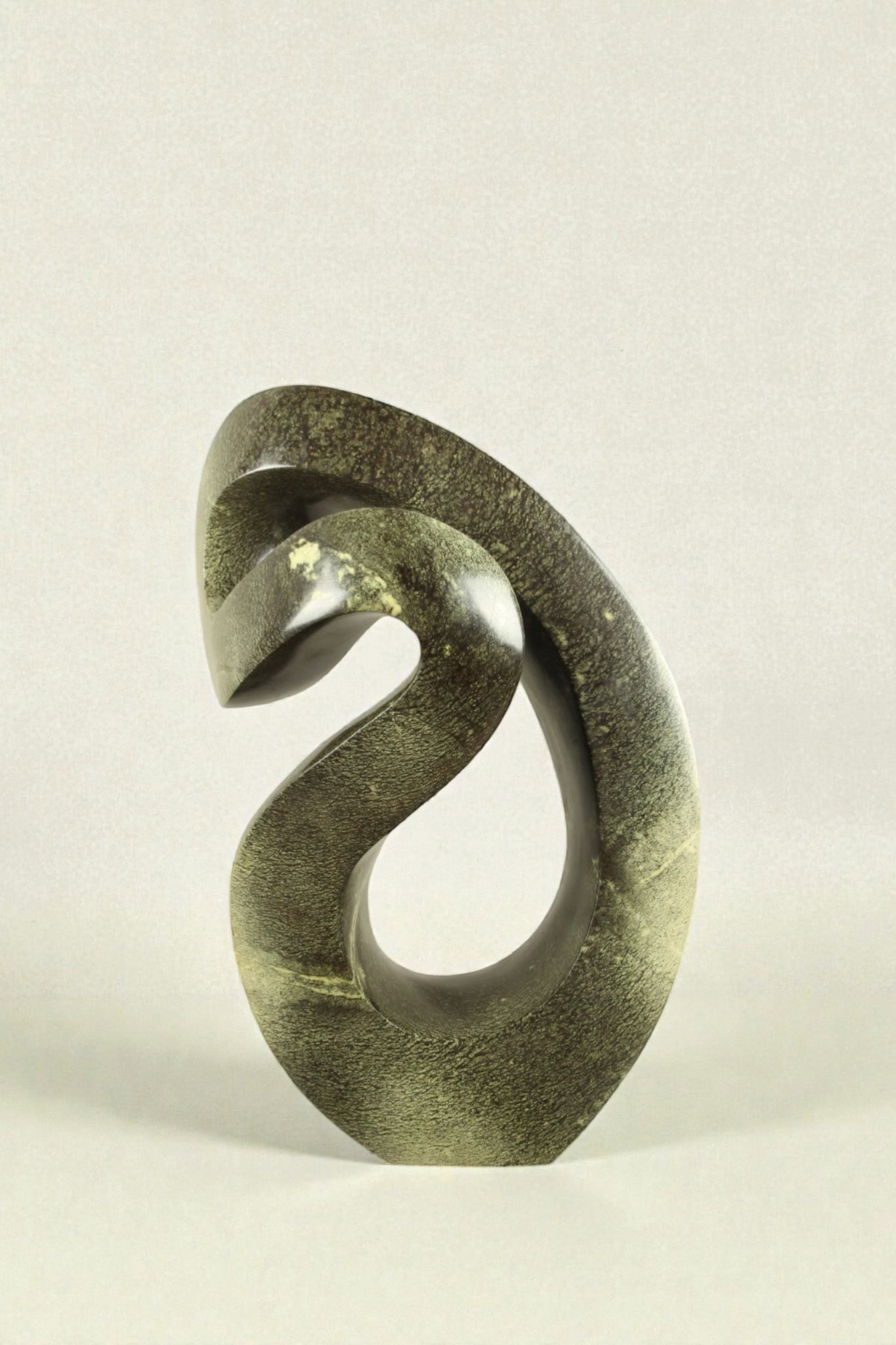 Gartenfigur - Cheetah Jade - Grün - Naturstein - Rhythm - 37x24x17 cm